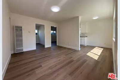 1716 Locust Ave #4, Long Beach, CA 90813 - Photo 1