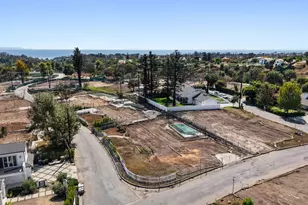 1085 Villa Grove Dr, Pacific Palisades, CA 90272 - Photo 1