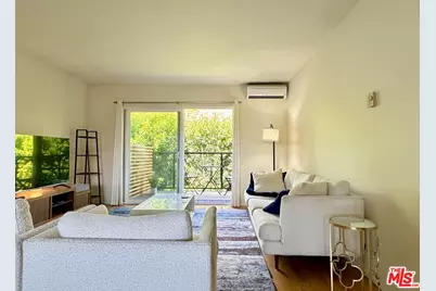 9005 Cynthia St #409, West Hollywood, CA 90069 - Photo 1