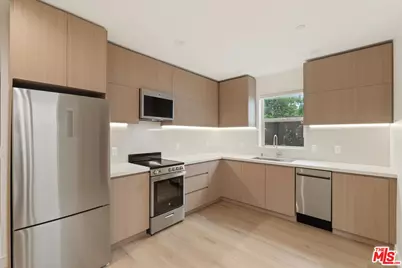 5532 Sunnyslope Ave, Sherman Oaks, CA 91401 - Photo 1