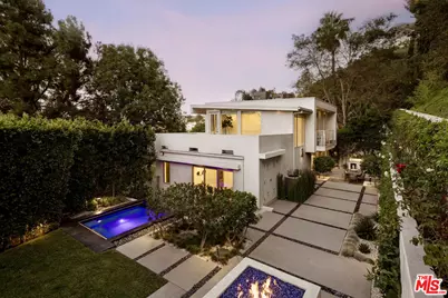 7350 Pacific View Dr, Los Angeles, CA 90068 - Photo 1