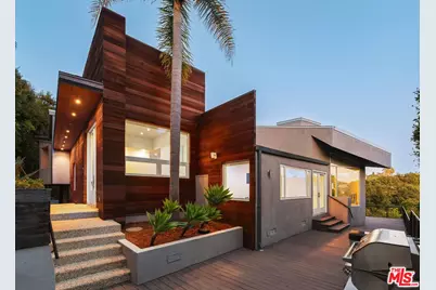 654 Erskine Dr, Pacific Palisades, CA 90272 - Photo 1