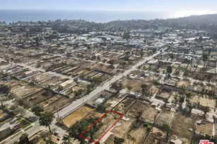 1111 Hartzell St, Pacific Palisades, CA 90272 - Photo 1