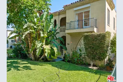 1232 S Orange Grove Ave, Los Angeles, CA 90019 - Photo 1
