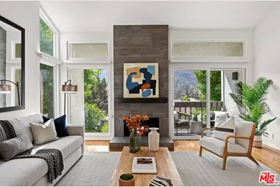 1700 Palisades Dr, Pacific Palisades, CA 90272 - Photo 1