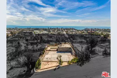 15214 Mc Kendree Ave, Pacific Palisades, CA 90272 - Photo 1