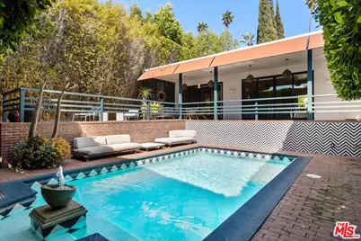 1737 N Vista St, Los Angeles, CA 90046 - Photo 1