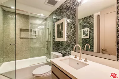 434 N Mansfield Ave, Los Angeles, CA 90036 - Photo 1