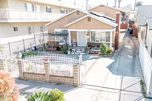 432 N Harvard Blvd, Los Angeles, CA 90004 - Photo 1