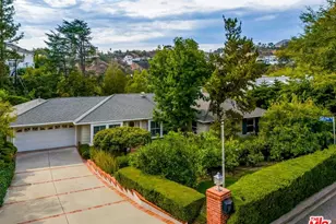 2541 Park Oak Dr, Los Angeles, CA 90068 - Photo 1