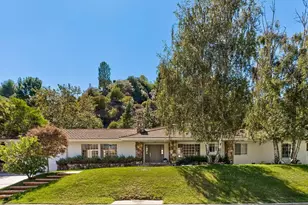 10612 Lindamere Dr, Los Angeles, CA 90077 - Photo 1