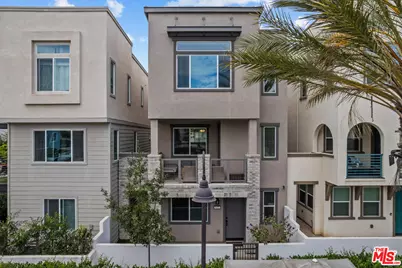 625 Daniel Freeman Cir, Inglewood, CA 90301 - Photo 1