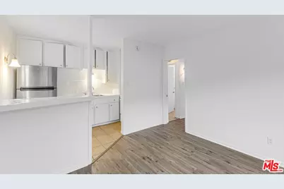 11842 Venice Blvd #D, Los Angeles, CA 90066 - Photo 1