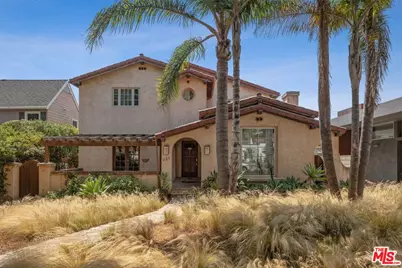 860 Yale St, Santa Monica, CA 90403 - Photo 1