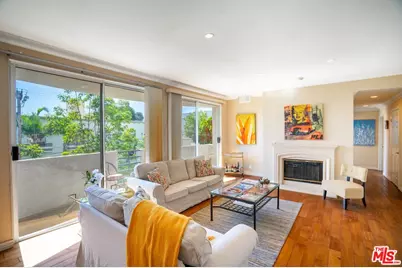 11535 Rochester Ave #202, Los Angeles, CA 90025 - Photo 1