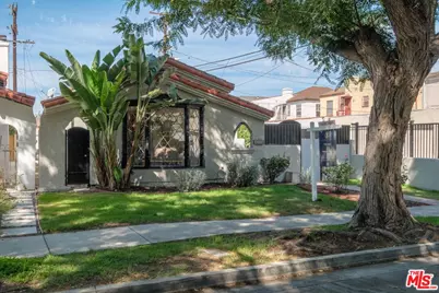 4215 S Norton Ave, Los Angeles, CA 90008 - Photo 1