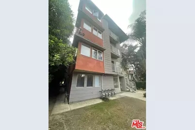 1186 W 36th St #5, Los Angeles, CA 90007 - Photo 1