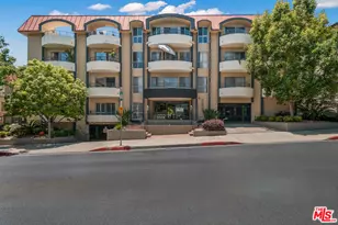 1221 N Kings Rd, West Hollywood, CA 90069 - Photo 1