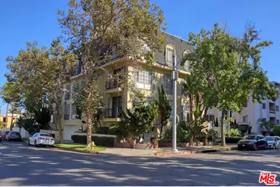 100 S Wetherly Dr #4, Los Angeles, CA 90048 - Photo 1