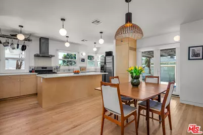 1838 W 88th Pl, Los Angeles, CA 90047 - Photo 1