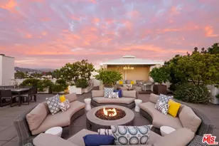 450 N Palm Dr, Beverly Hills, CA 90210 - Photo 1