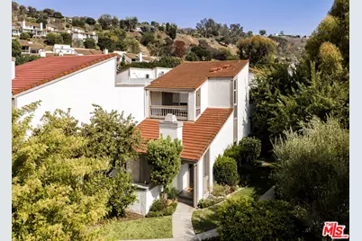 17100 Palisades Cir, Pacific Palisades, CA 90272 - Photo 1