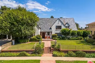 138 S Hudson Pl, Los Angeles, CA 90004 - Photo 1