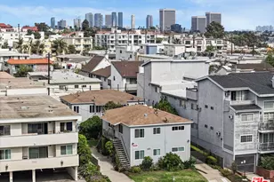 1246 S Saltair Ave, Los Angeles, CA 90025 - Photo 1