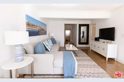2101 Ocean Ave #3, Santa Monica, CA 90405 - Photo 1