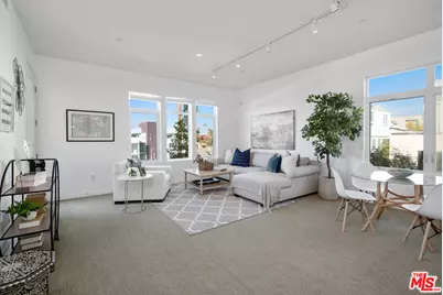 4050 Glencoe Ave #421, Marina del Rey, CA 90292 - Photo 1