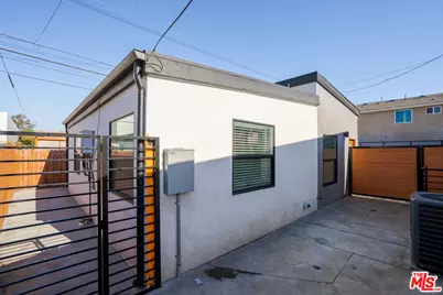 5461 Geer St, Los Angeles, CA 90016 - Photo 1