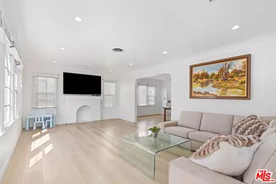 1428 S Sherbourne Dr, Los Angeles, CA 90035 - Photo 1