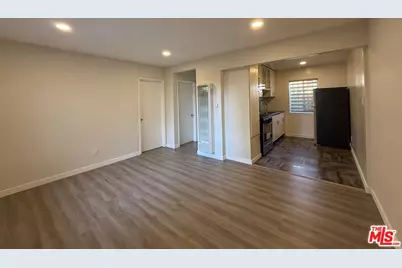 4832 W 17th St #2, Los Angeles, CA 90019 - Photo 1
