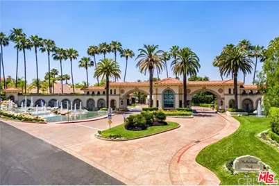 19016 Devonport Ln, Tarzana, CA 91356 - Photo 1