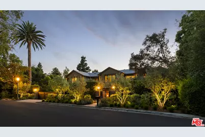 1529 Amalfi Dr, Pacific Palisades, CA 90272 - Photo 1