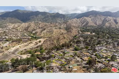 560 W Loma Alta Dr, Altadena, CA 91001 - Photo 1