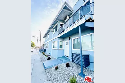 421 E Chevy Chase Dr #4, Glendale, CA 91205 - Photo 1