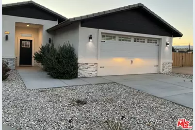 12207 Snapping Turtle Rd, Apple Valley, CA 92308 - Photo 1