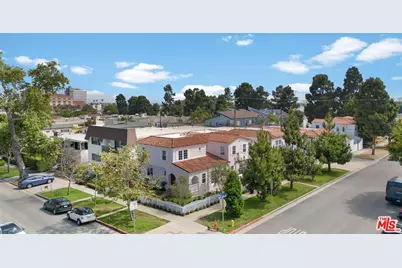 1622 Washington Ave, Santa Monica, CA 90403 - Photo 1