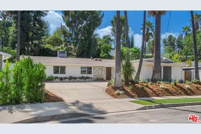 20626 Tiara St, Woodland Hills, CA 91367 - Photo 1