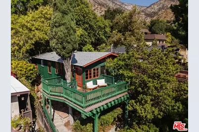 221 Vista Circle Dr, Sierra Madre, CA 91024 - Photo 1