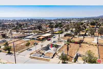 1101 Chautauqua Blvd, Pacific Palisades, CA 90272 - Photo 1