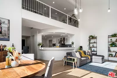 13031 Villosa Pl #425, Playa Vista, CA 90094 - Photo 1