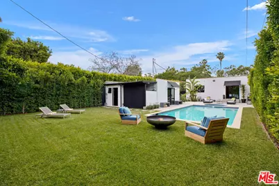 744 N Martel Ave, Los Angeles, CA 90046 - Photo 1