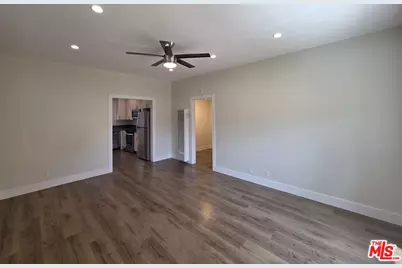 11506 Truro Ave #B, Hawthorne, CA 90250 - Photo 1