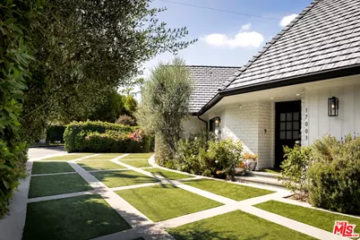 17003 Rancho St, Encino, CA 91316 - Photo 1