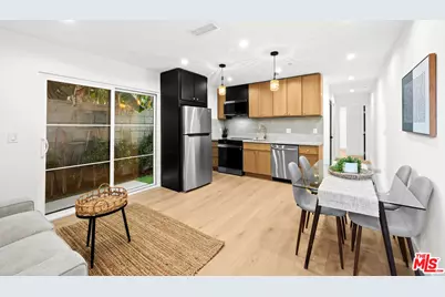 2326 S Dunsmuir Ave #1/2, Los Angeles, CA 90016 - Photo 1