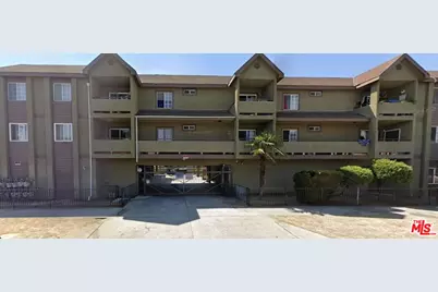 7756 Laurel Canyon Blvd #14, North Hollywood, CA 91605 - Photo 1