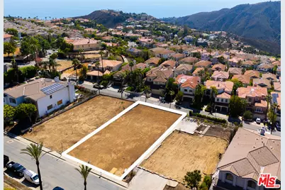 16826 Calle De Sarah, Pacific Palisades, CA 90272 - Photo 1