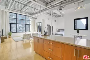 330 W 11th St, Los Angeles, CA 90015 - Photo 1